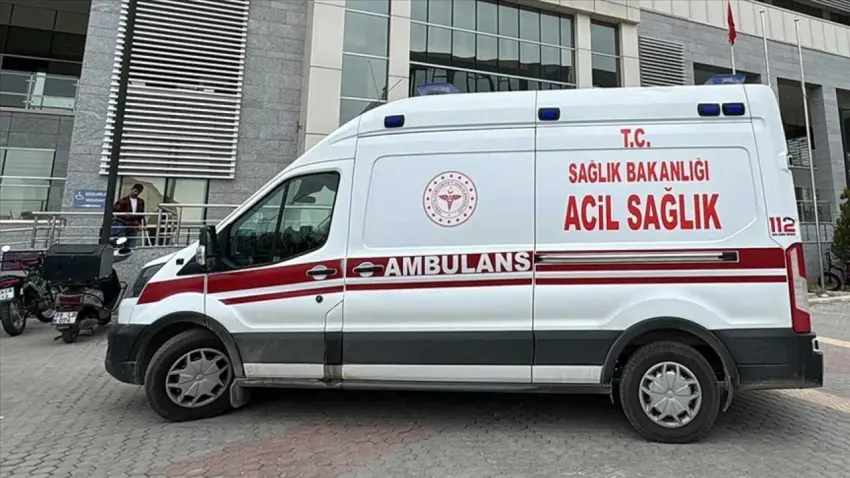 15 yaşındaki çocuk 11 kişiyi yaraladı haberinin görseli