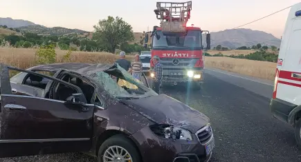 Diyarbakır’da araç kontrolden çıkarak takla attı: Anne ve oğlu hayatını kaybetti