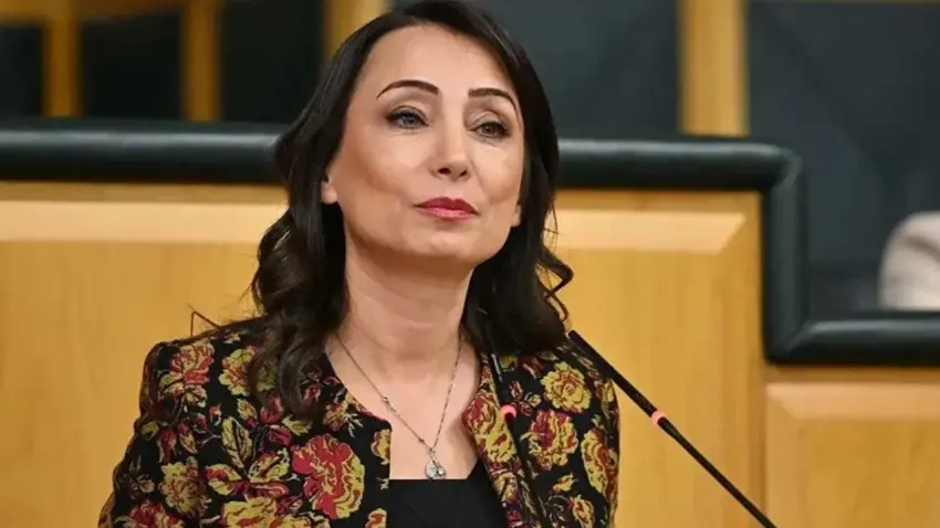 Kılıçdaroğlu'nun "Dokunulmazlık" açıklamasına DEM Parti’den sert tepki haberinin görseli