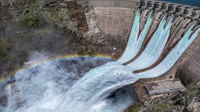 Mayısta yenilenebilir enerjide çifte rekor haberinin görseli