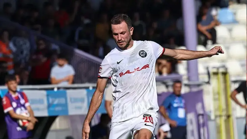 Aliağa FK, Oğuz Gürbulak'la anlaşma sağladı haberinin görseli