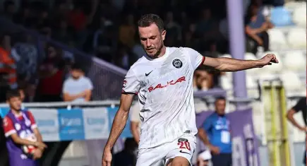 Aliağa FK, Oğuz Gürbulak'la anlaşma sağladı