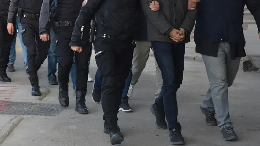 Antalya'da 5.8 milyarlık yasa dışı bahis ve kara para operasyonu: 22 gözaltı haberinin görseli