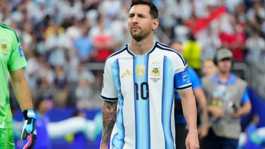 Arjantin’den Avusturya’ya geçit yok: Messi tarihe geçti haberinin görseli