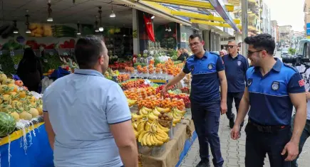 Buca’da kaldırım işgallerine sıkı denetim