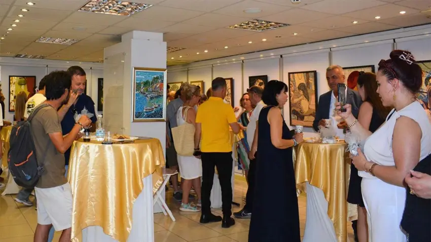 EÜ Etnografya Müzesi’nde Zeytindalı Sanat Evi’nden el emeği sergi haberinin görseli