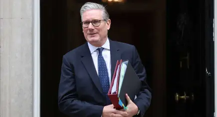 İngiltere’de deprem: Başbakan Keir Starmer istifa etti!
