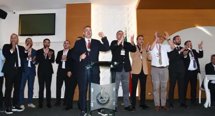 Karşıyaka, yeni sezon öncesi eksi puan riskini bertaraf etti