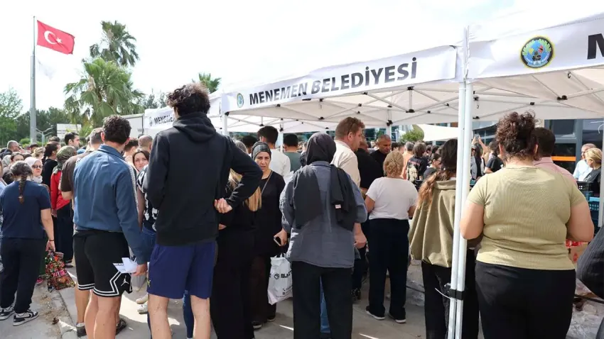 Menemen Belediyesi’nden YKS günü öğrencilere destek eli haberinin görseli