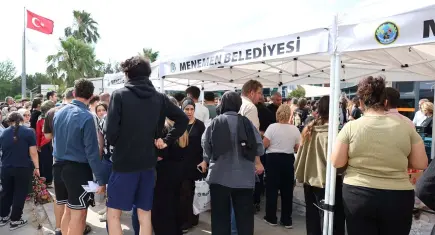 Menemen Belediyesi’nden YKS günü öğrencilere destek eli