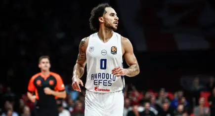 EuroLeague’de yılın bombası: Shane Larkin ezeli rakibe imza atıyor! Dev takasın detayları belli oldu