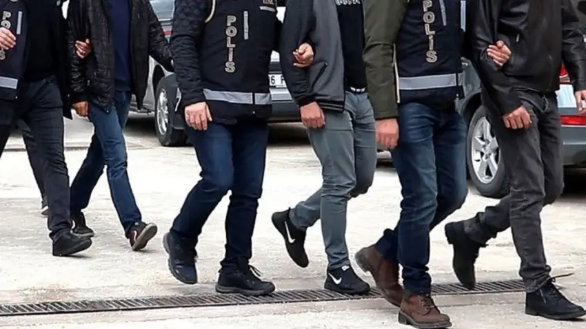 Kocaeli'de FETÖ'nün güncel eğitim yapılanmasına darbe: 15 gözaltı haberinin görseli