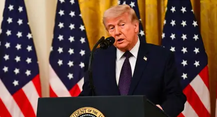 Trump’tan İran’a uyarı:“Uygun davranmazsa gereğini yaparım