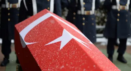 Van’da kaza: Uzman Çavuş Samet Karabulut şehit oldu