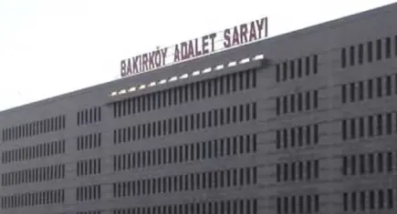 Bakırköy Adliyesi'nde X-Ray alarmı: Çantasından kalem görünümlü silah ve neşter çıktı!