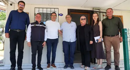 Buca Belediye Başkan Vekili Hüseyin Benzer sahaya indi