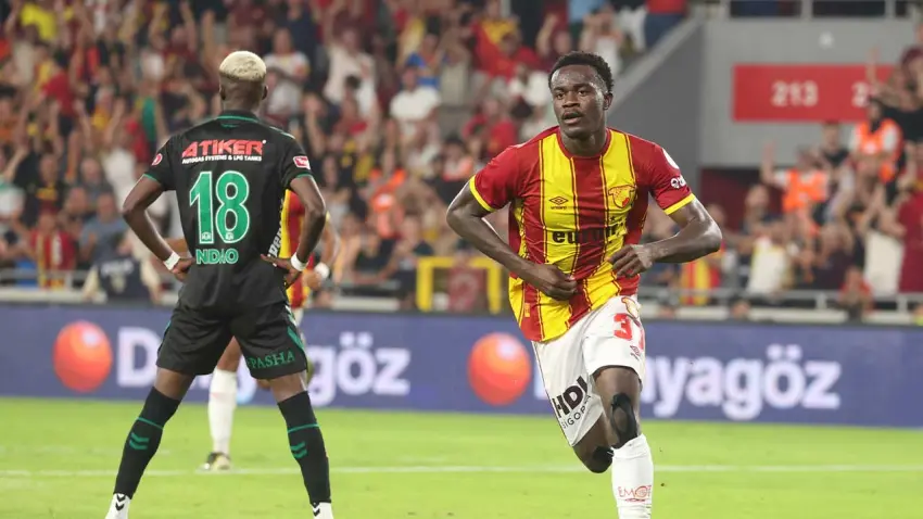 Göztepe'de Anthony Dennis'e Premier Lig Kancası haberinin görseli