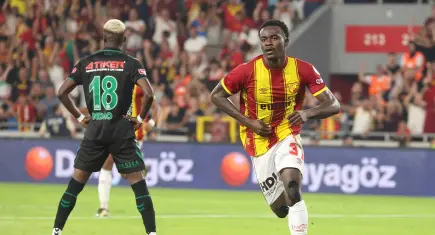 Göztepe'de Anthony Dennis'e Premier Lig Kancası