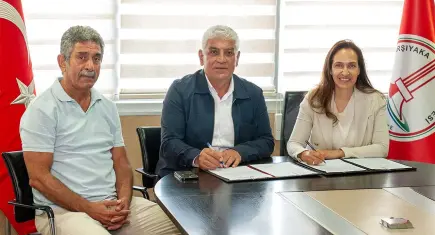 Karşıyaka Belediyesi’nde memurlar için toplu sözleşme imzalandı