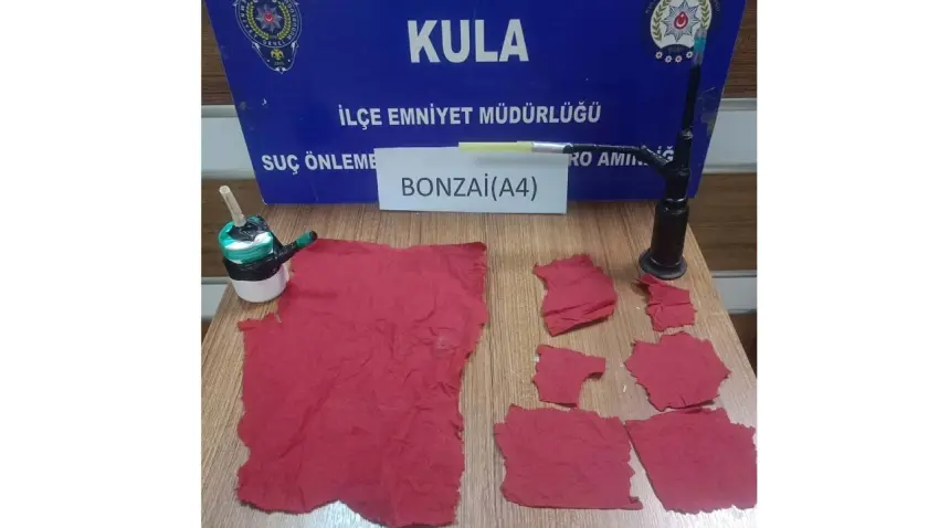 Kula’daki operasyonlarda yakalanan 6 zanlı tutuklandı haberinin görseli