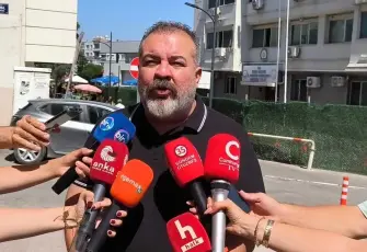 CHP'li Çelik'ten İzmir'deki operasyona ilişkin açıklama: Başkan Yetişkin'in diyalize girmesi gerekiyor