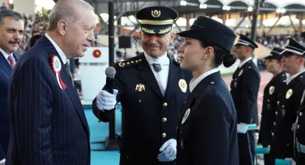 Erdoğan: Hedefinizde adalet olursa yolunuzu asla şaşırmazsınız