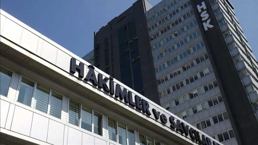 HSK’dan tarihi 'Ergenekon' kararı: 62 hakim ve savcıya 230 Kez ihraç! haberinin görseli