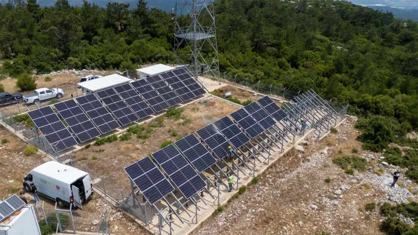 İzmir’de afet haberleşmesine güneş enerjili güvence haberinin görseli