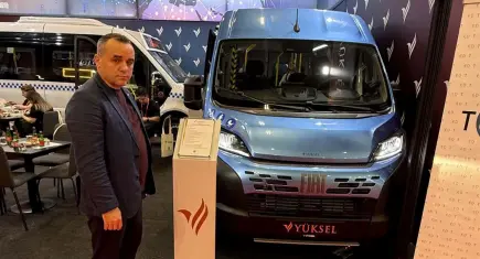 İzmir’de minibüsler elektrikli ve dijital döneme hazırlanıyor