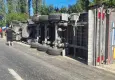 Kiraz'da tırla çarpışan otomobilin sürücüsü yaralandı