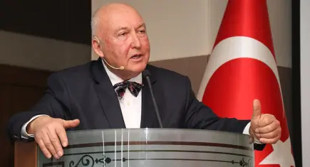 "Uzun Süre Deprem Yok" Demişti... Ahmet Ercan'ın İstanbul ve İzmir İçin Açıkladığı Tarihler Yeniden Gündemde!