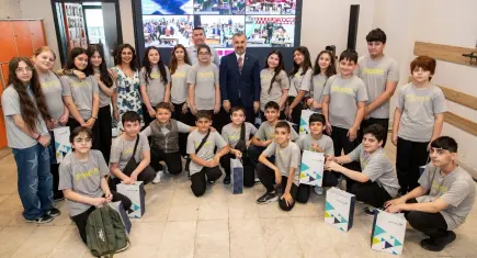 5G ile sınırlar kalktı: Günışığı çocukları karne sevincini aynı anda yaşadı