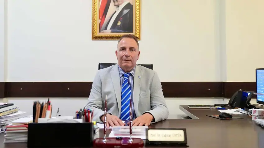 Ege Üniversitesi’nden sağlıkta yapay zekâya etik ve hukuki yaklaşım projesi haberinin görseli