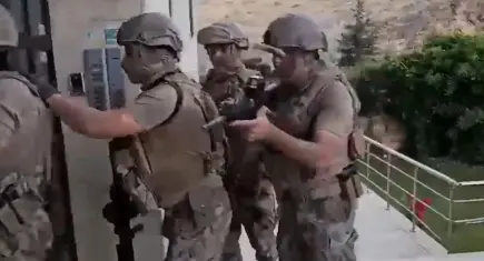 Elazığ merkezli 5 ilde Barbaroslar suç örgütüne operasyon: 29 gözaltı