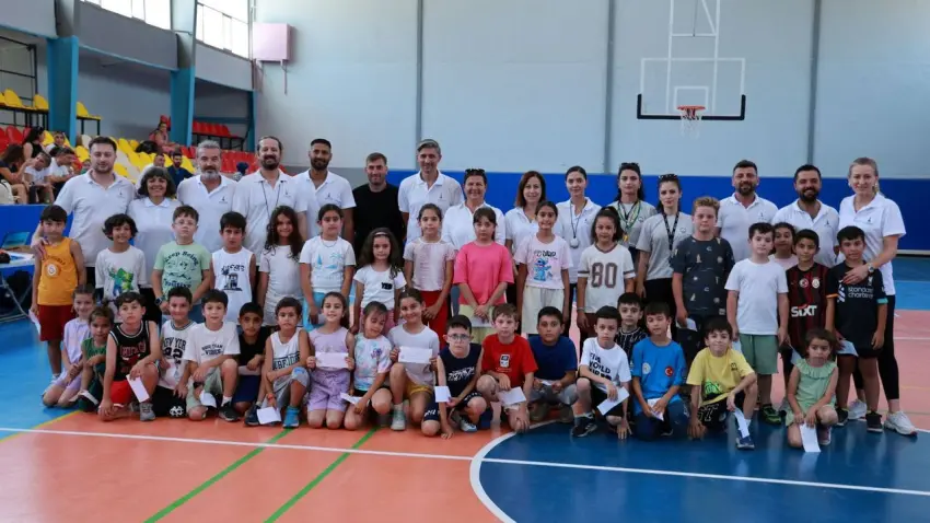 Foça'da 76 çocuğun sportif yetenekleri bilimsel testlerle analiz edildi haberinin görseli
