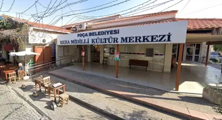 Foça’da tiyatro şöleni: Bir günde üç oyun sahnelenecek