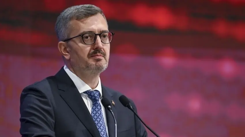 İletişim Başkanı Duran'dan karne mesajı haberinin görseli