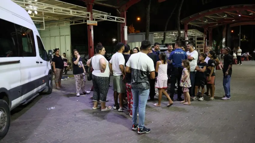İzmir’de mesai yaptığı hastaneye bu kez yaralı olarak kaldırıldı haberinin görseli