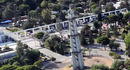 İzmir'in simgesi Paraşüt Kulesi yeniden hayat buluyor