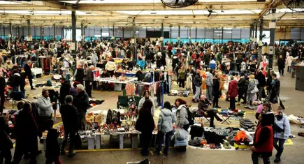 Karşıyaka'da Bostanlı 2. el pazarı için başvurular başladı
