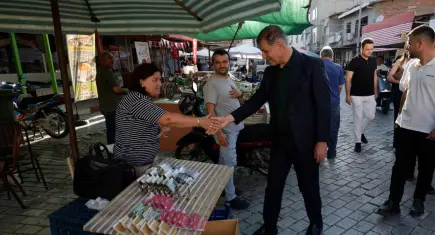 Başkan Tugay Kınık'ta muharrem lokmasını paylaştı: Dayanışmadan asla vazgeçmeyelim