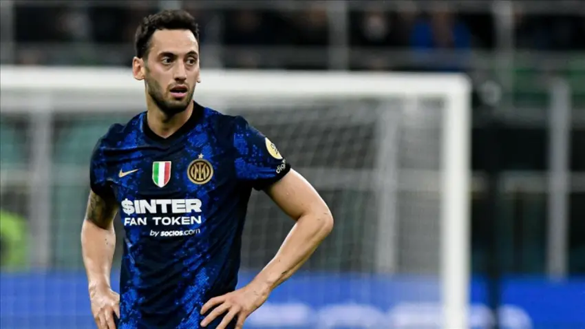İtalyan devi İnter’den Hakan Çalhanoğlu kararı 