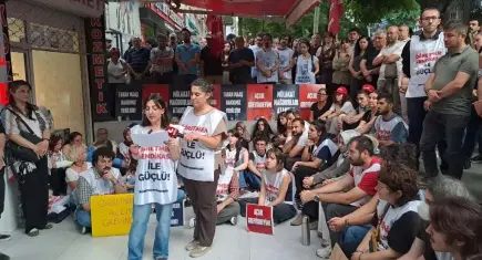 Özel sektör öğretmenleri 13 günlük açlık grevini sonlandırdı