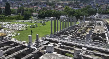 Smyrna’nın 1500 yıllık mozaikleri Geç Antik Çağ’ın inanç dünyasını günümüze taşıyor