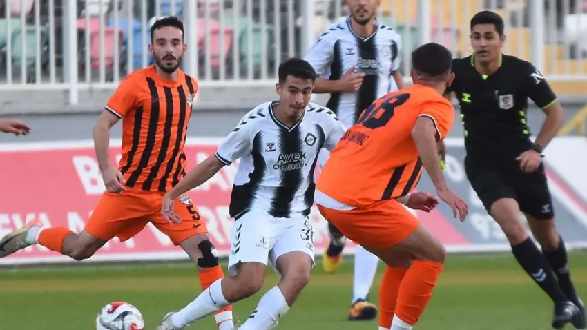 Altay'da yeni sezon öncesi büyük kriz haberinin görseli