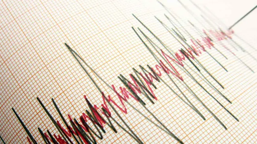 Balıkesir'de deprem:  Sındırgı yine sallandı haberinin görseli
