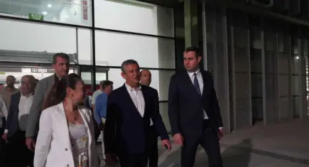 Özgür Özel İzmir’de
