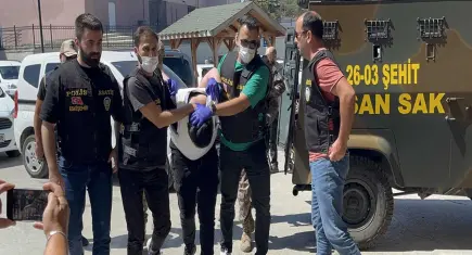 Parkta 5 kişiyi bıçaklamıştı: Cezaevinde intihar etti