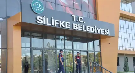 Silifke’nin yeni belediye başkanvekili CHP'li Oğuzhan Kökten oldu