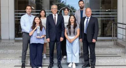 Yaşar Üniversitesi'ne dijital iletişimde altın ödül